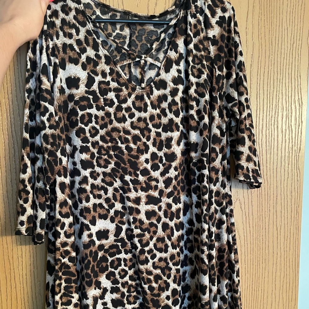Cheetah tunic top boutique 2x